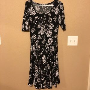 LulaRoe Nicole - Large